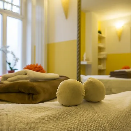 Aurelia St.hubertus Hotel 4*